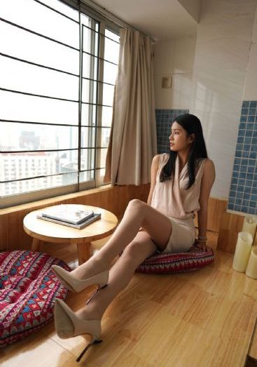 欧美艳星juliaann潮_超清在线手机播放