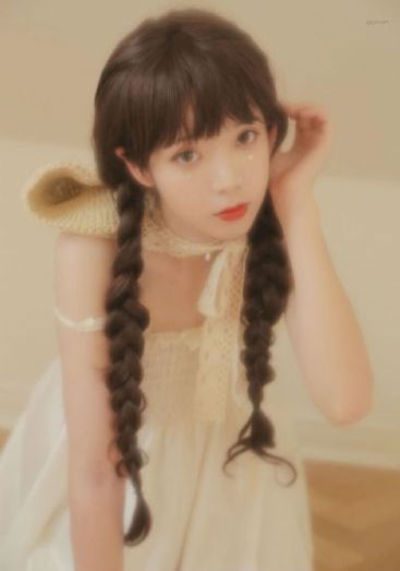 国产美女个性高级感视频_720免费观看最新