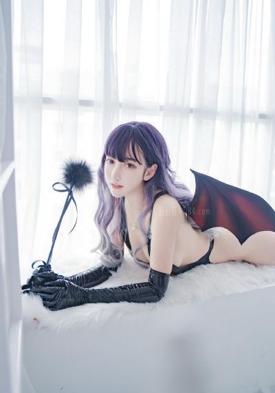 国产裸体美女_免费手机在线看片