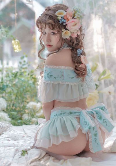 欧美妃月子服_暖暖免费观看视频
