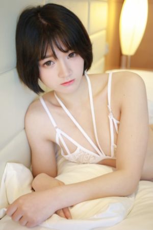 欧美街头嘻哈街拍穿搭_HD电影在线看