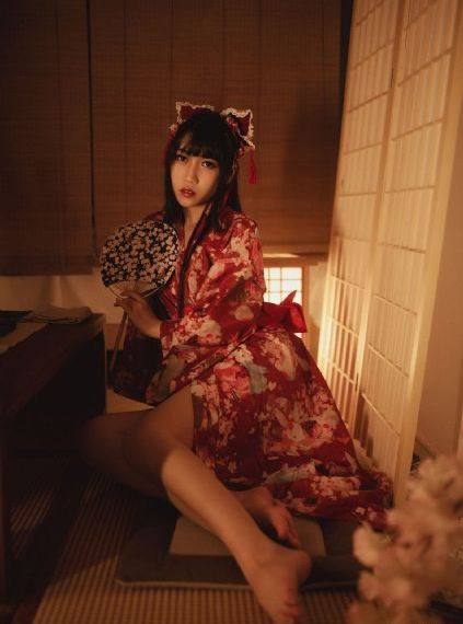 国产女自卫精品一区二区_720HD高清在线观看
