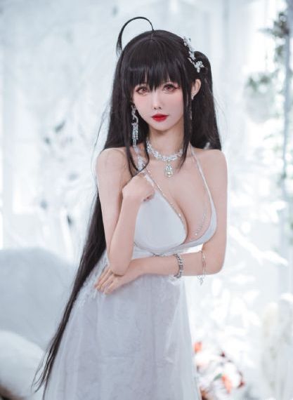 欧美美女巨臀丰乳视频_BD英语迅雷电影在线