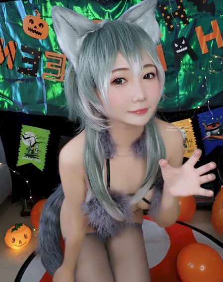 欧美项链批发_HD全集免费观看