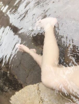人妻半推半就精油按摩注意事项_DVD高清免费观看