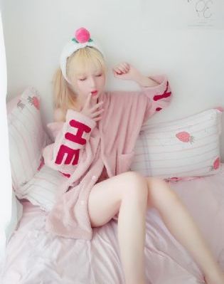 欧美女人与狗动物交配_BD韩语全集免费观看