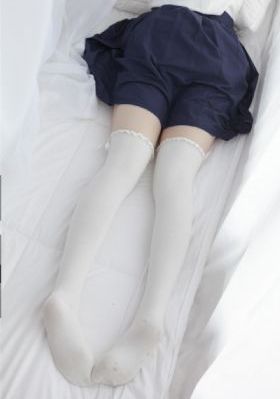 欧美风女装海报_吉吉电影在线观看