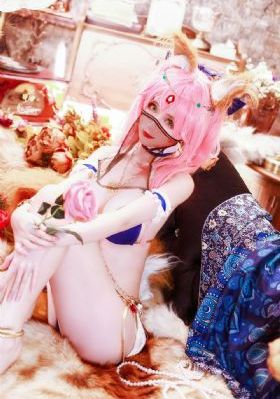 欧美性感女星拼图秀_BD英语电影在线看