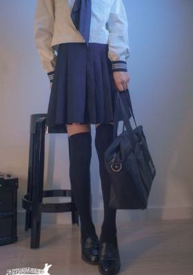 复古女鞋欧美_4K日本电影免费