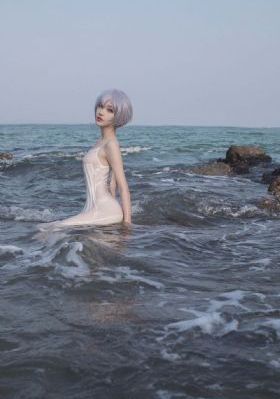 欧美姿化妆品如何用_1080P在线观看视频